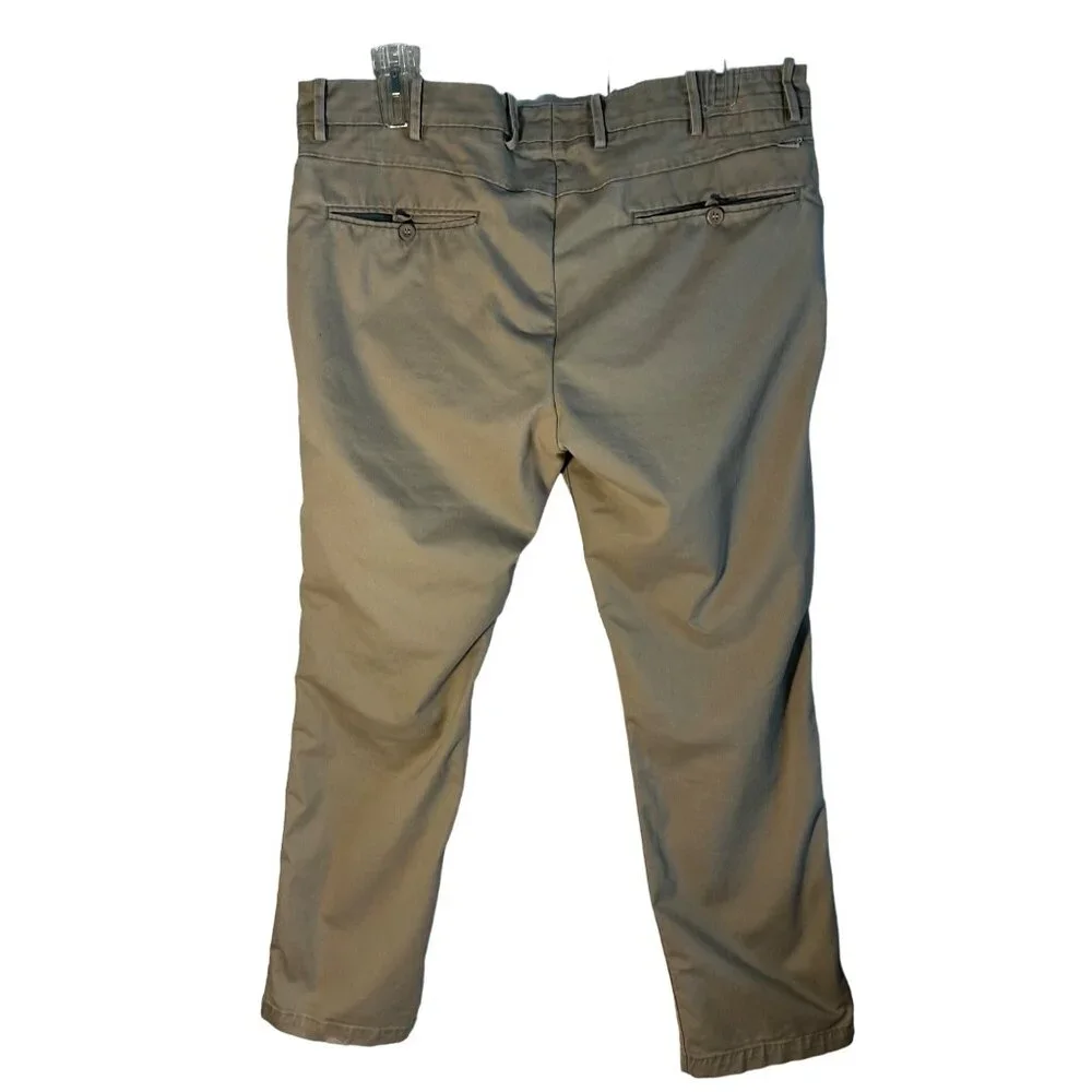 Levi’s Men's Khaki Flat Front Chino Pants 34W 29L PLS READ
